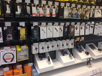 家用電器零配件銷售新風(fēng)向 1MORE體驗店引領(lǐng)線下體驗熱潮